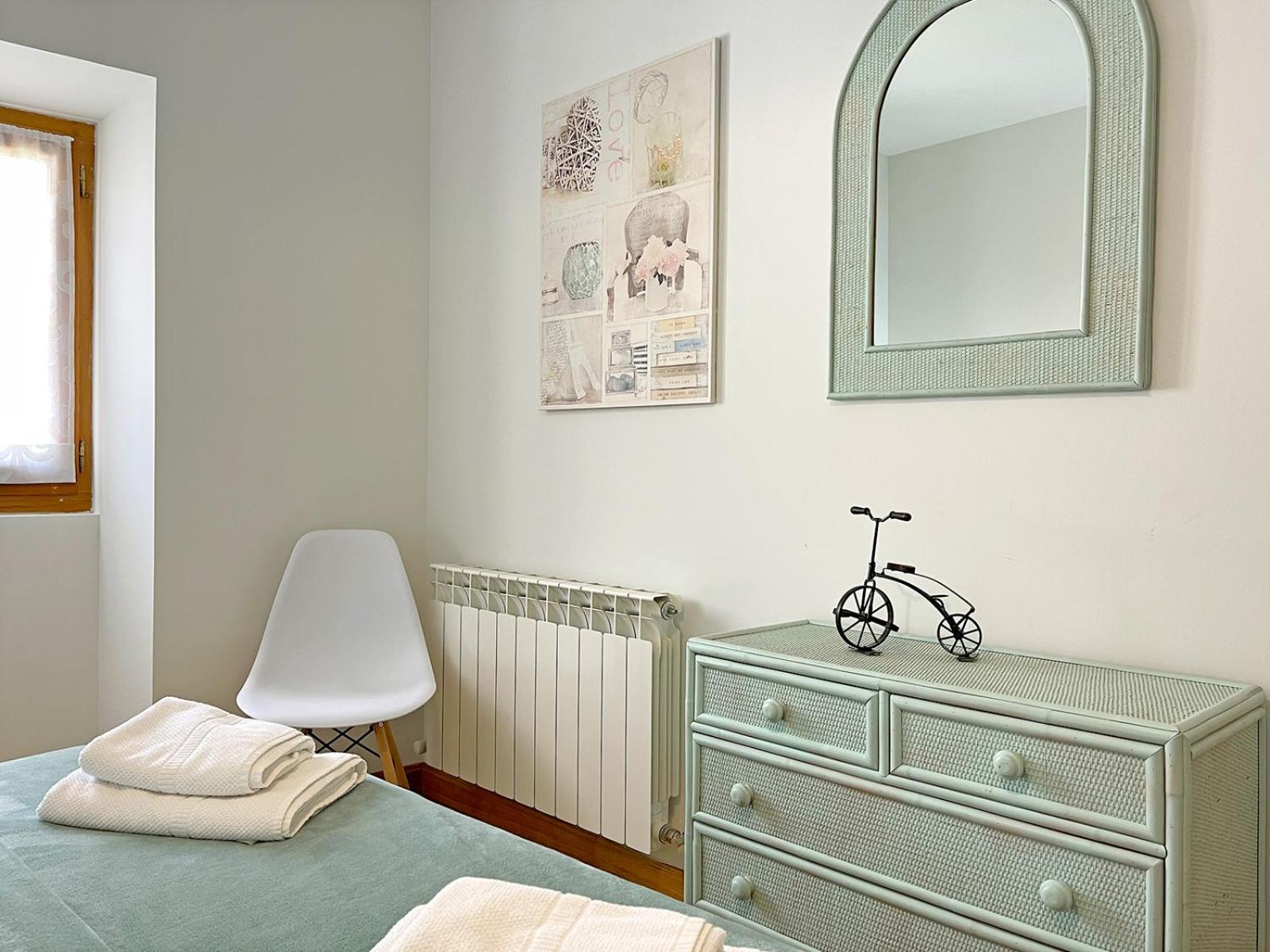 Apartament Apartamentos Puente La Reina *