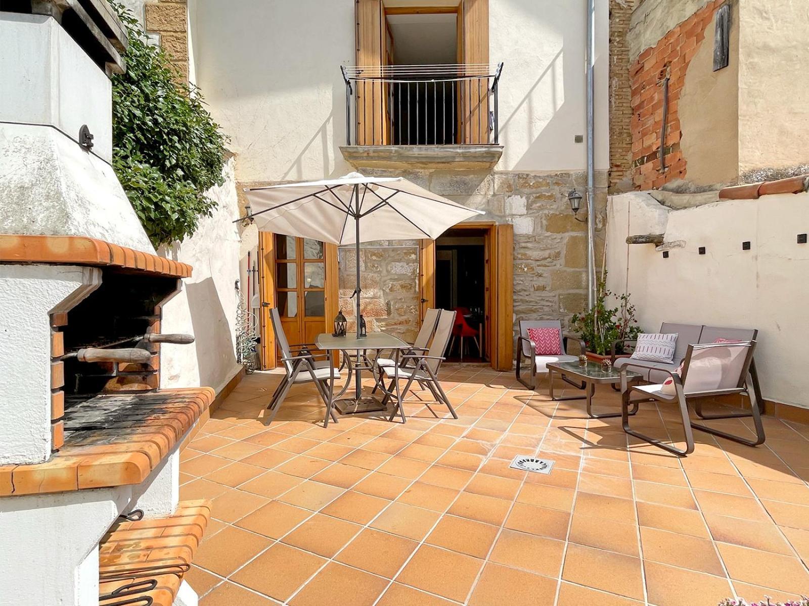 Apartamentos Puente La Reina Apartament